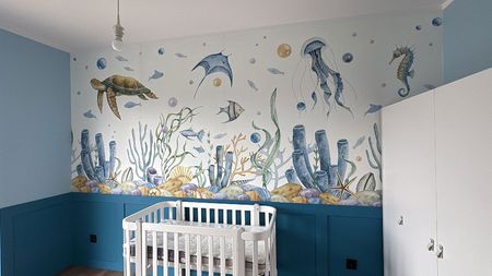 Tapeta akwarelowa do pokoju dziecięcego ŚWIAT OCEANU: żółw, płaszczka, meduza, konik morski