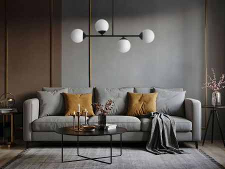 Crna visilica, luster na cjevčici, s kuglastim sjenilima od bijelog stakla - FINO